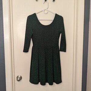Alice Moon by Moon Collection Sparkly Green Low Back Collar Dress Large